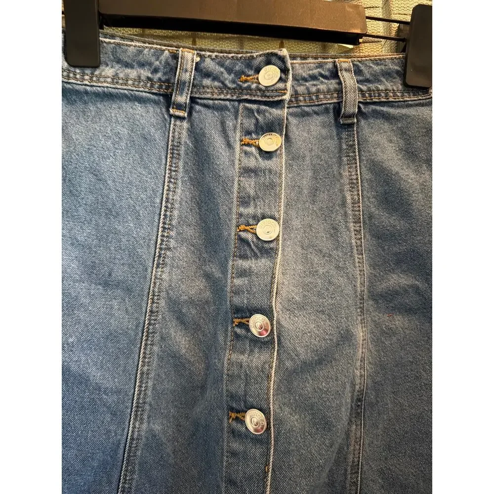 H&M Divided High Waist A-Line Denim Mini Skirt Blue 0 Button Front Fit & Flare